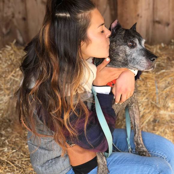 Meet your Posher, Allyson - Picture 1 of 1